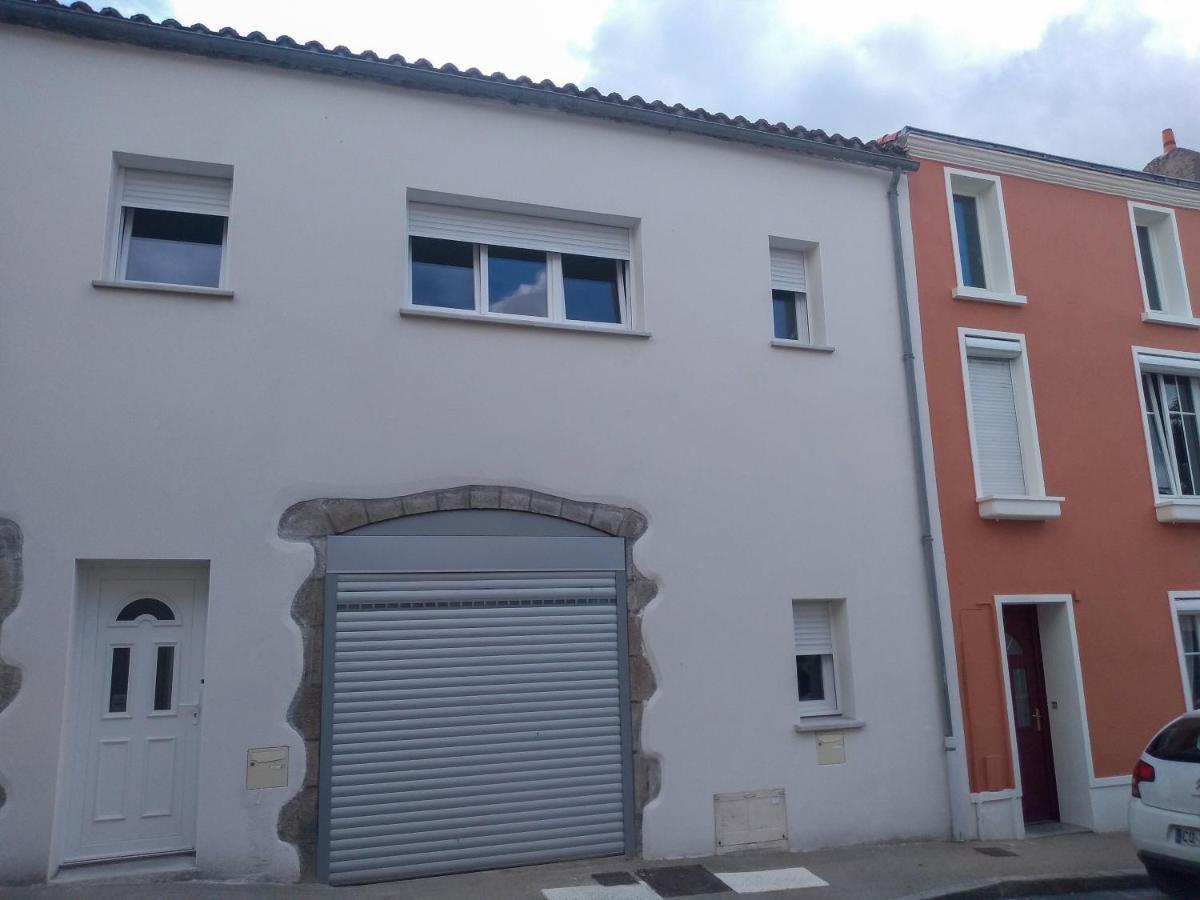 Au Grenier De Pauline Apartment La Gaubretiere Exterior photo